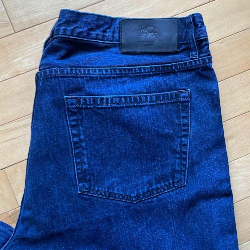 Authentic Burberry jeans, size 38x32